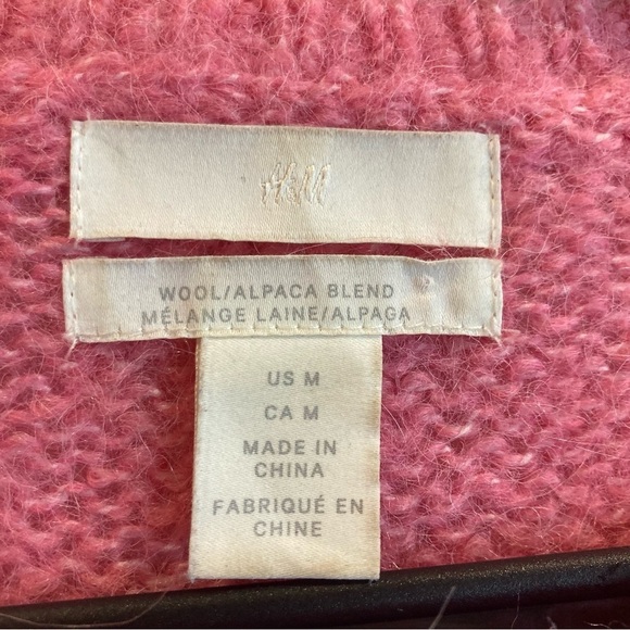 H&M Sz M Oversized Alpaca &  Wool Soft Crew Neck Cozy Barbiecore Ballet Sweater - Picture 7 of 7